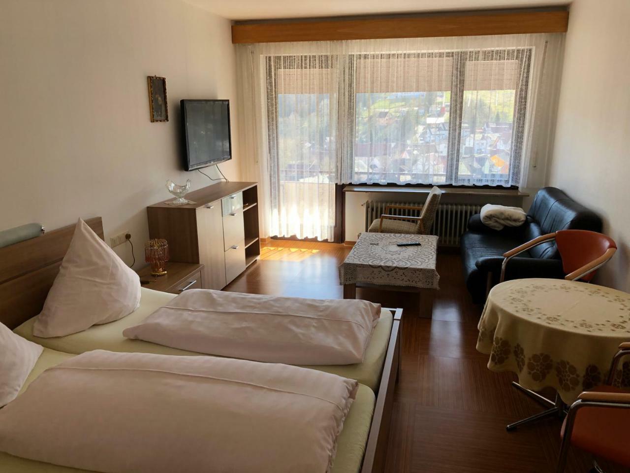 Hotel Cafe Waldeck Wüstenrot Kültér fotó
