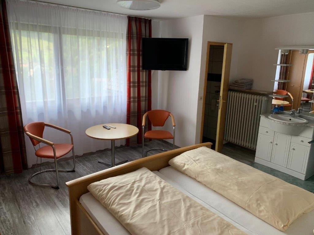 Hotel Cafe Waldeck Wüstenrot Kültér fotó